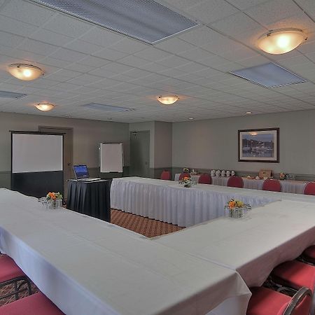 Best Western The Westerly Hotel Courtenay Instalações foto